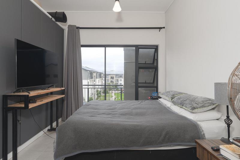 2 Bedroom Property for Sale in The Huntsman Western Cape